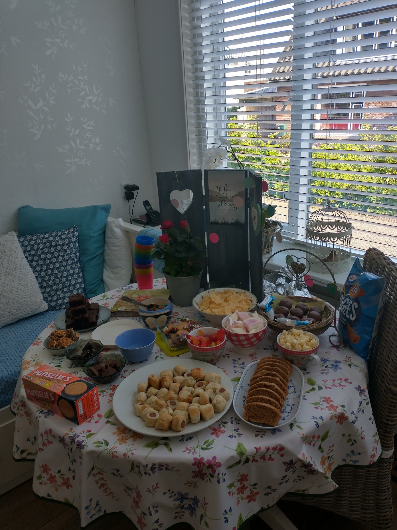 High tea op een meidenavond
